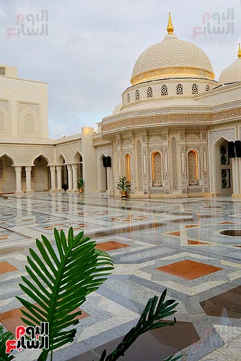 مسجد العزيز الحكيم