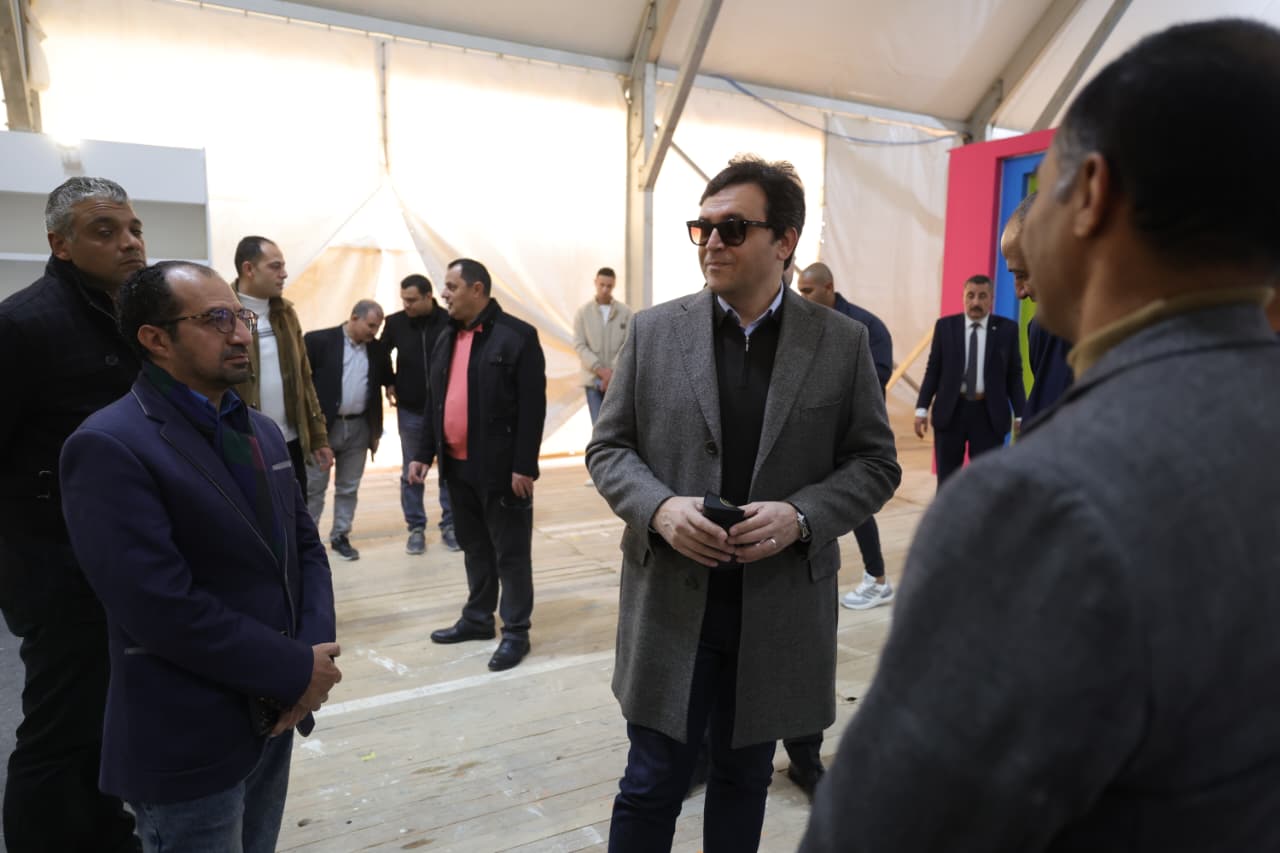  تفقد وزير الثقافة لمعرض الكتاب بدورته الجديدة  (1)