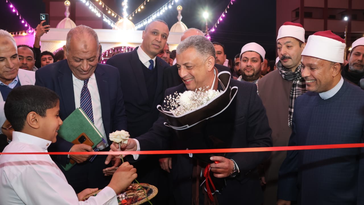 محافظ الإسماعيلية يفتتح مسجد عباد الرحمن بأبو خليفة