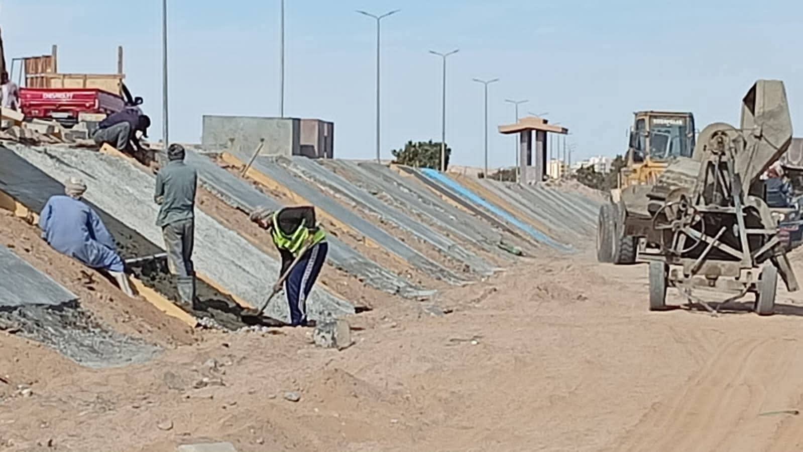 أعمال التطوير بالكورنيش