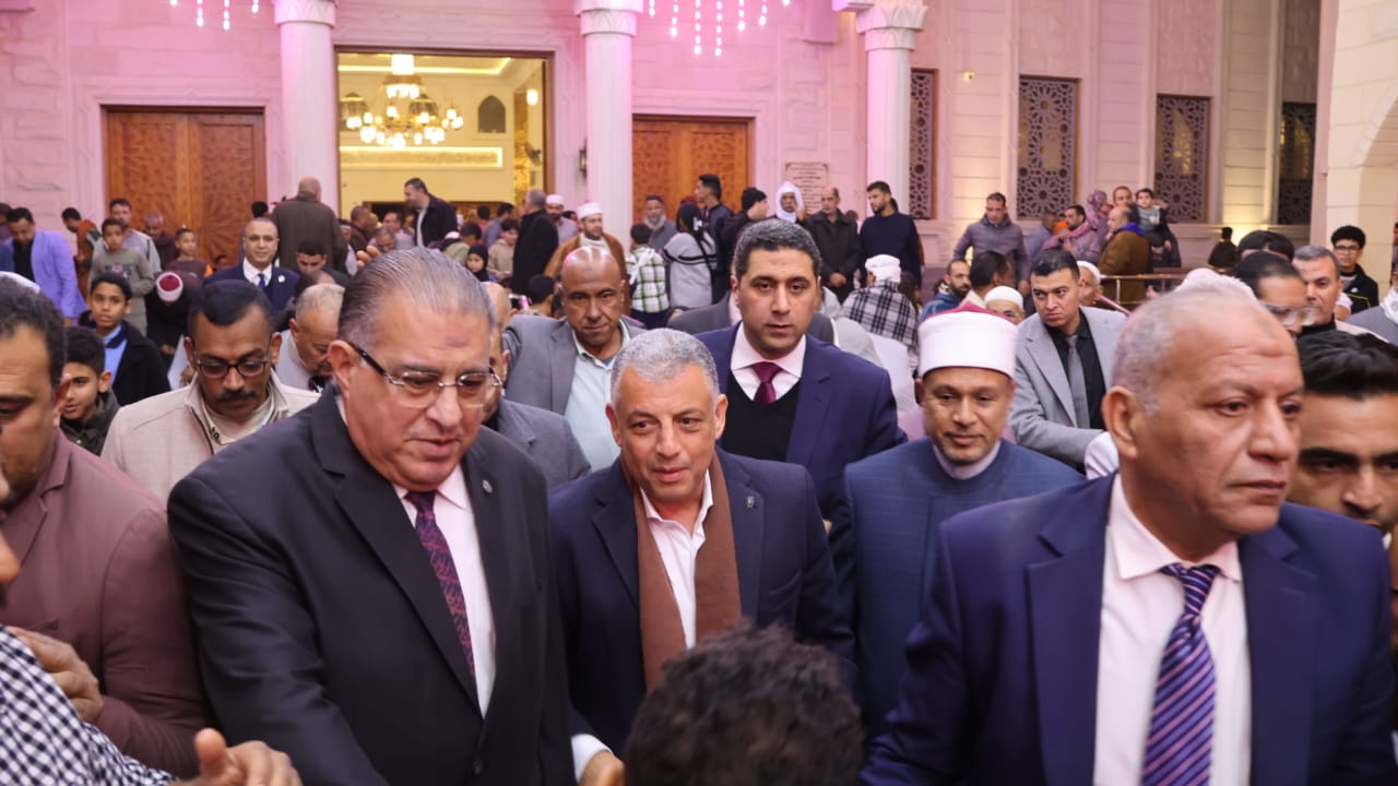 محافظ الإسماعيلية يشهد احتفال الأوقاف بذكرى الإسراء والمعراج (8)