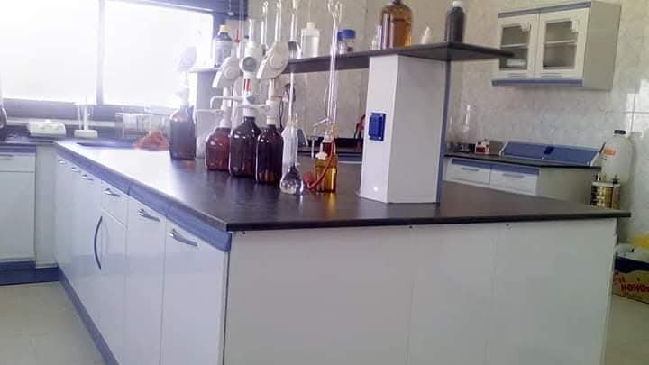 المعمل حصل على شهادة الأيزو في الاختبارات الكيميائية والفيزيائية