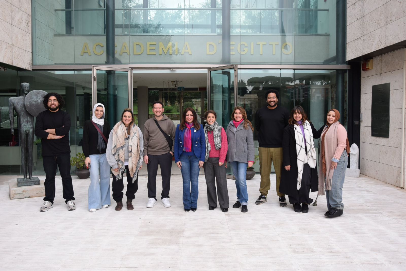 e03c09f5-0d99-4717-90a1-f12cdd2c3b26