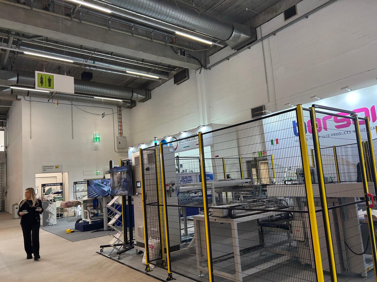 أجنحة مشاركة بمعرض هايم تكستايل