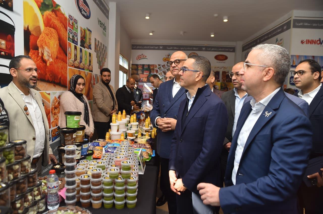 جولة الوزير