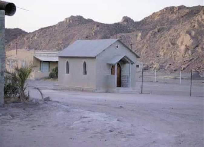 تقع فى منطقة الفواخير،غرب القصير