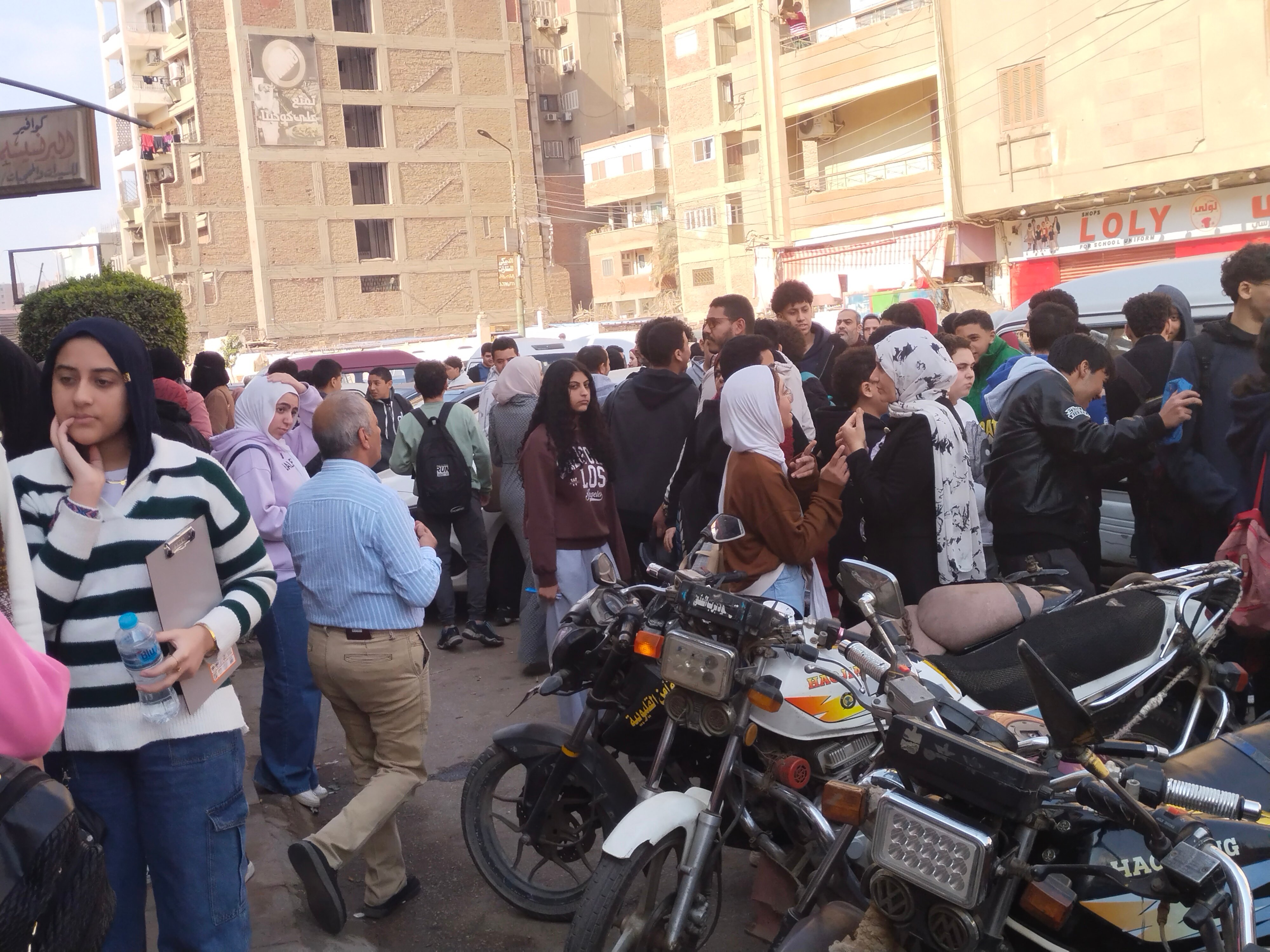 طلاب الشهادة الإعدادية بالقليوبية (2)