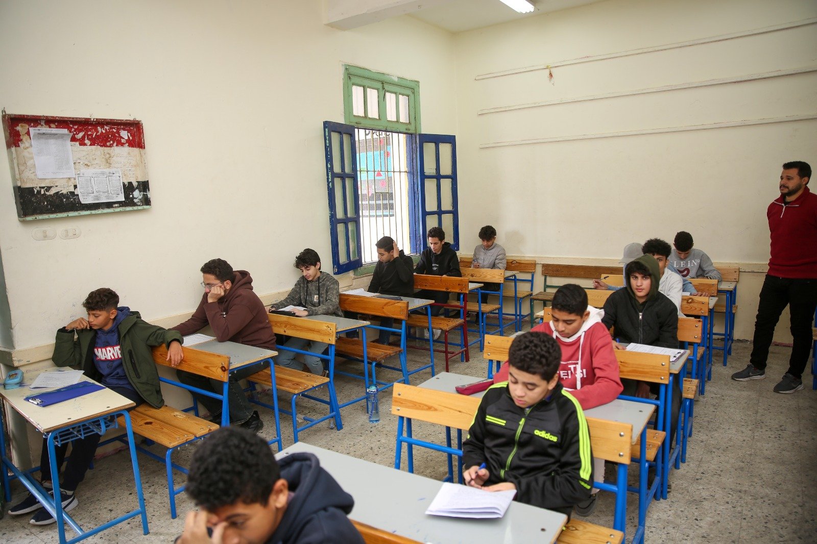 أداء الطلاب للإمتحانات