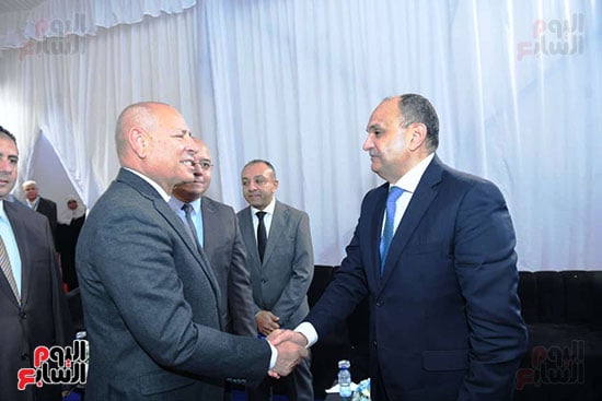 محافظ القاهرة فى حفل التدشين