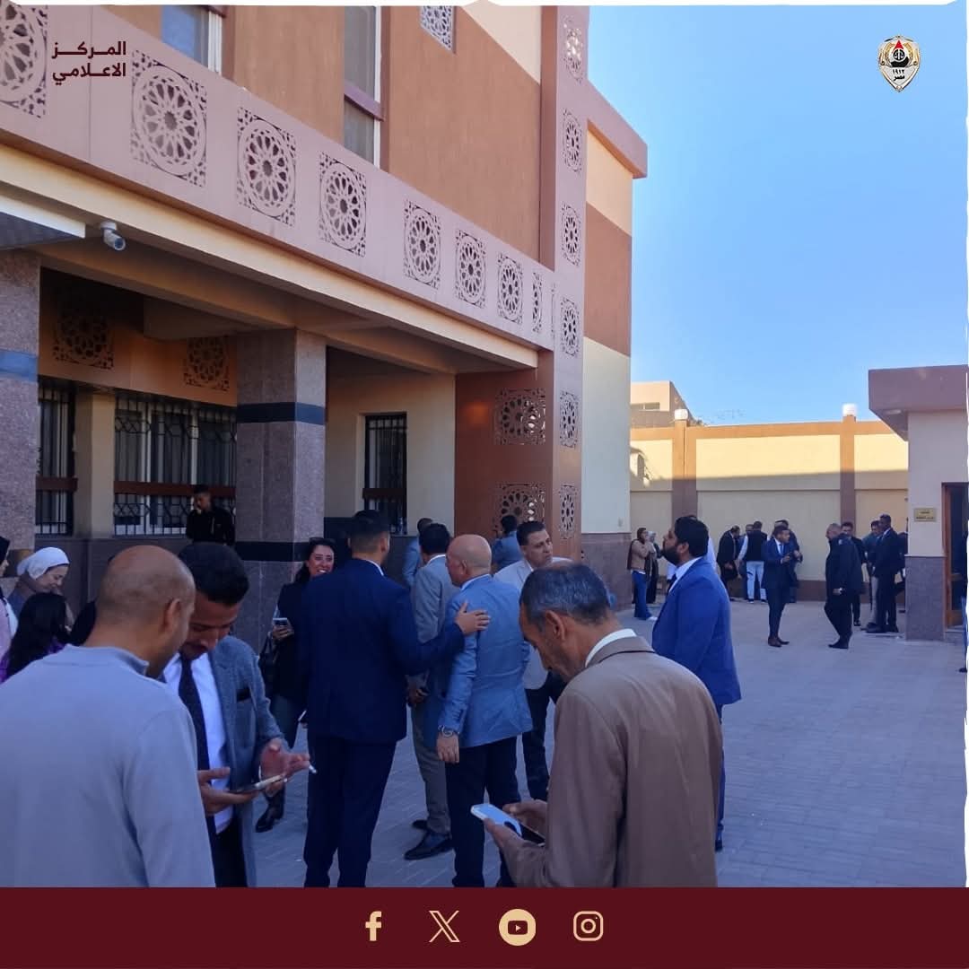 f82332ff-a4bd-4e29-9f42-d8baa503f9bc