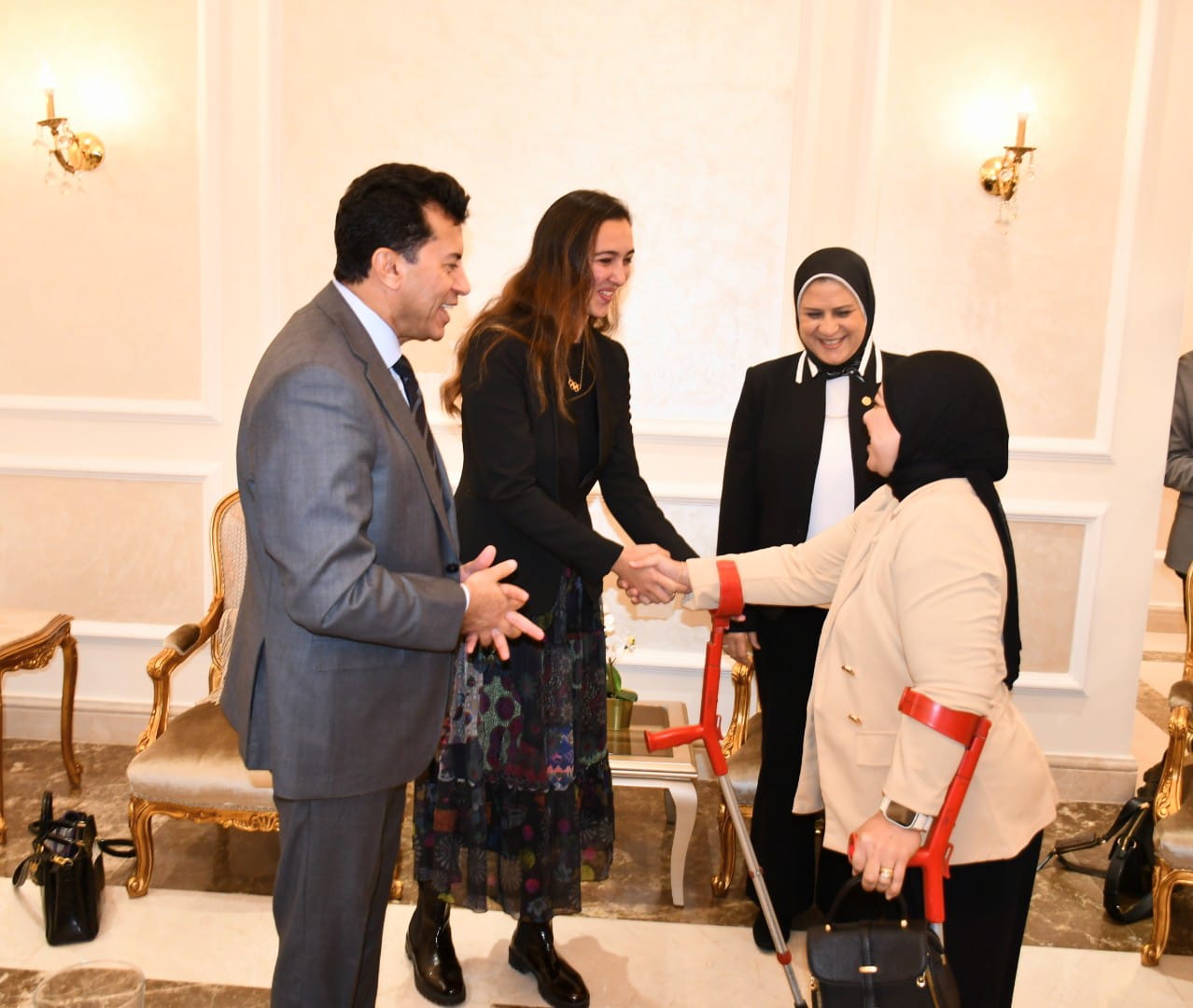 وزير الشباب والرياضة 