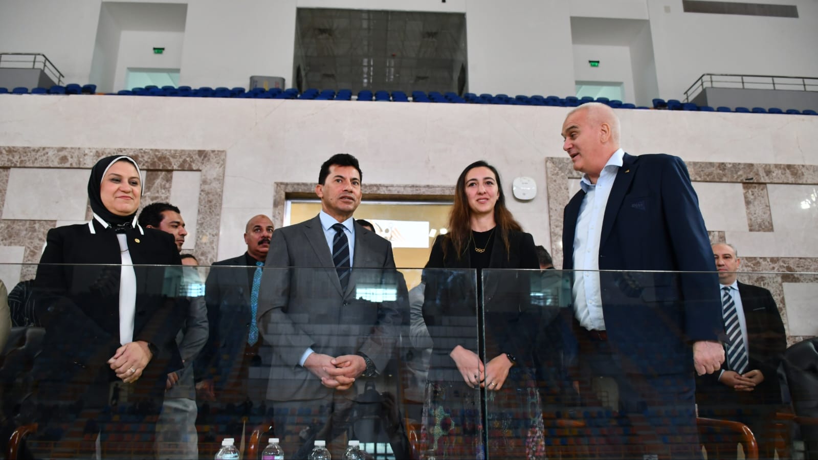 وزير الشباب والرياضة 