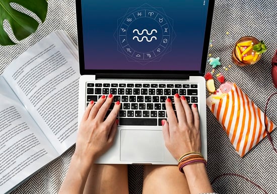 موسم برج الدلو