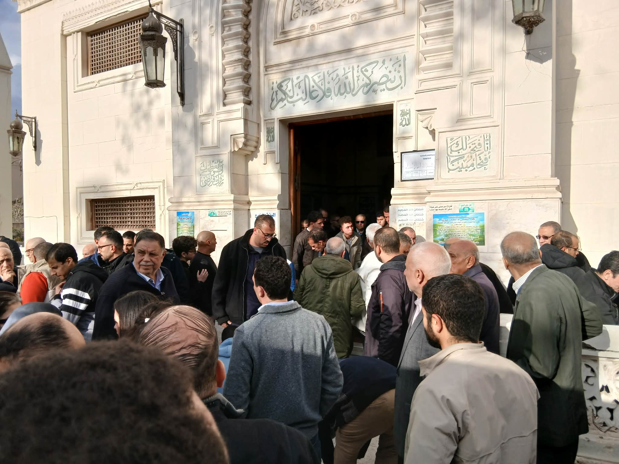 تشييع جثمان رجل الأعمال طاهر القويري