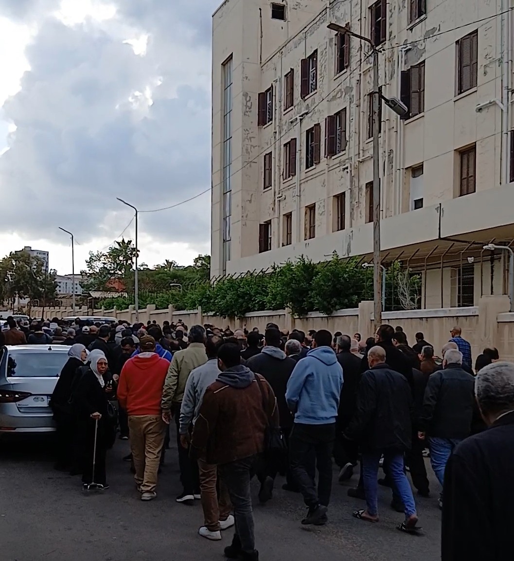 جنازة رجل الأعمال طاهر القويرى جنازة رجل الأعمال طاهر القويرى