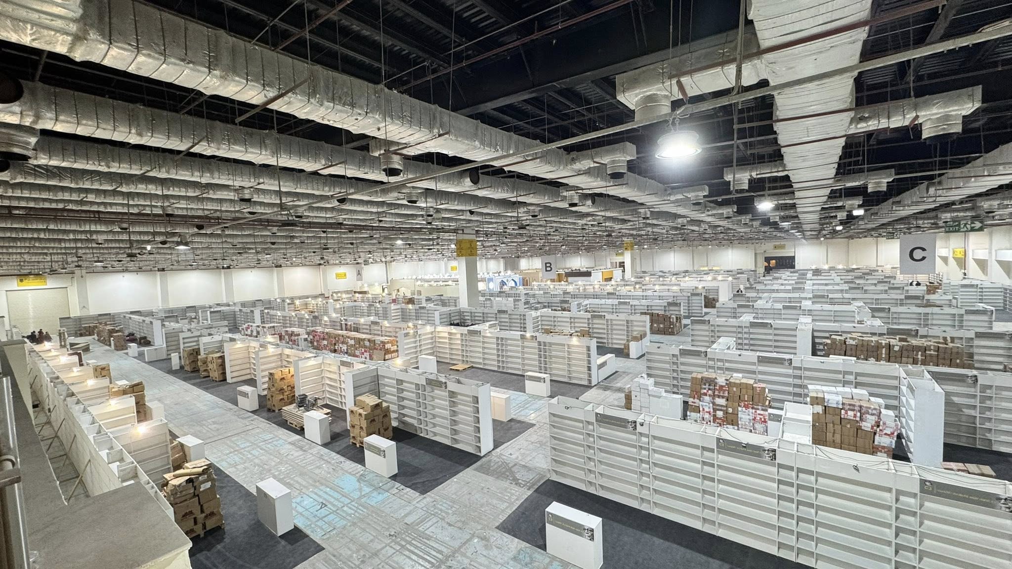 تجهيزات معرض القاهرة الدولي للكتاب 2026