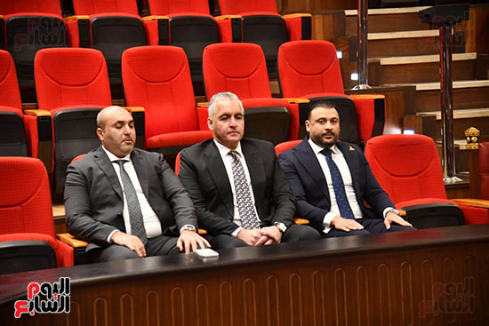 سيف زاهر خلال الجلسة العامة