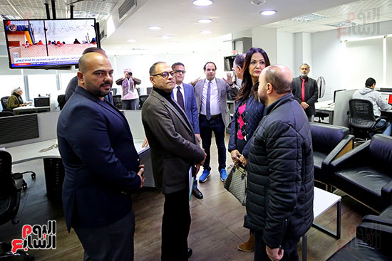 جولة لأهم ممثلي شركات ومصنعي السيارات باليوم السابع (9)