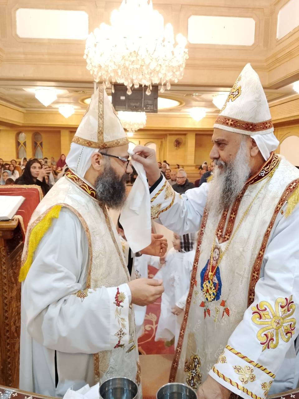 لقان عيد الغطاس المجيد في كنيستى الأم دولاجى بإسنا وعزبة جاد