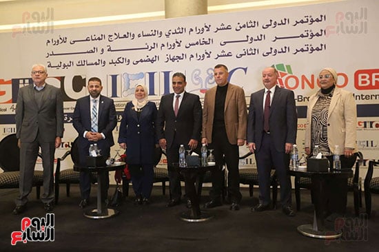 المؤتمر الدولى الثامن  لاورام الثدى (6)