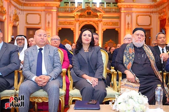 الدكتور على جمعه و وزيرة التضامن و محافظ القاهرة