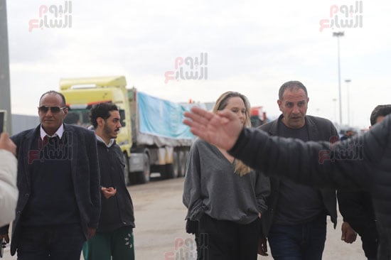 زيارة-أنجلينا-جولى-لمعبر-رفح-لتفقد-الآمتدادات-المرسلة-للشعب-الفلسطينى