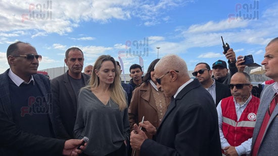 محافظ-شمال-سيناء-يستقبل-أنجلينا-جولي