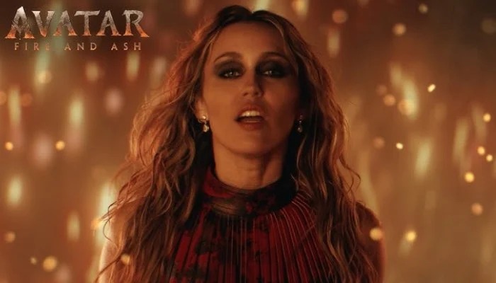 مايلي سايروس