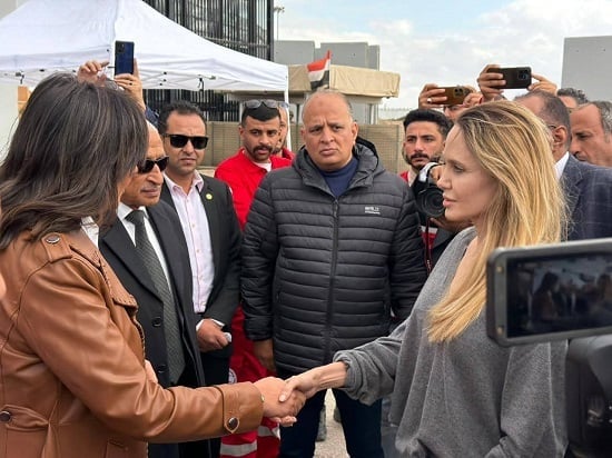 انجلينا جولي ،انجلينا جولى،انجلينا جولى الممثلة،انجلينا جولى الفنانة،انجلينا جولي في رفح