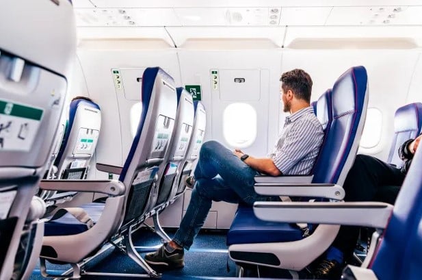 اسباب اختيار المقاعد الزرقاء