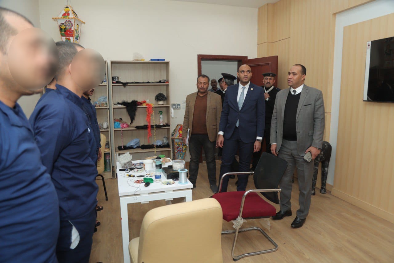 النيابة العامة تجرى تفتيشا لمركز إصلاح وتأهيل أخميم....