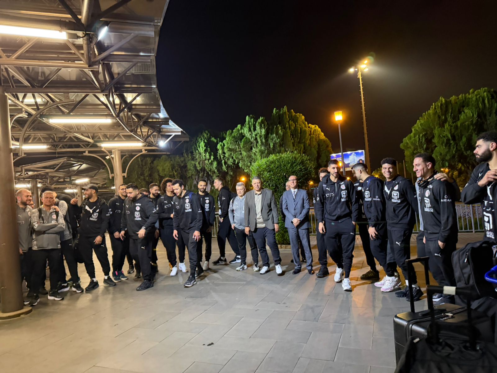 وصول منتخب اليد