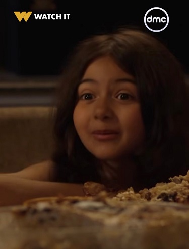 فوائد التحدث مع الطفل وقت الطعام