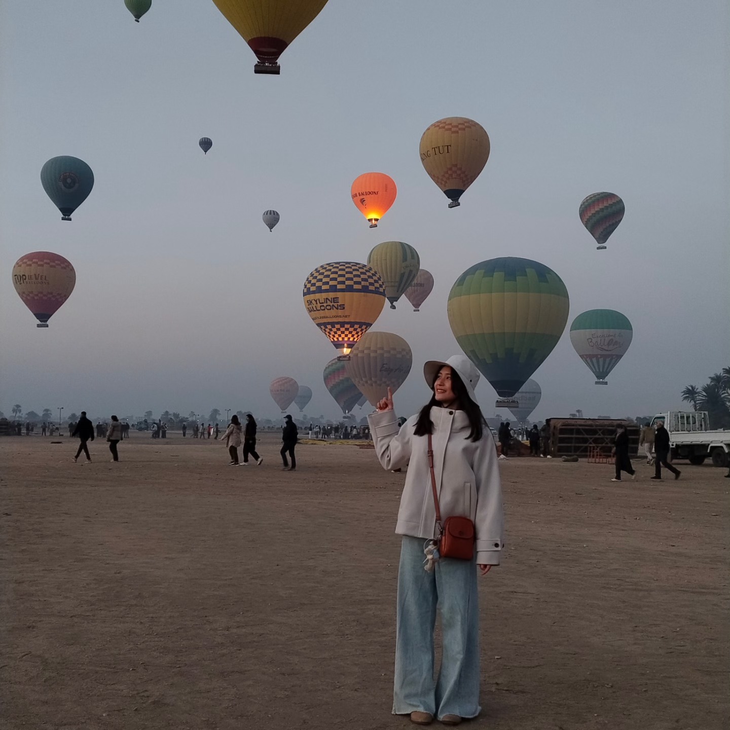 متعة أجنبية فى قلب رحلات البالون الطائر بالأقصر