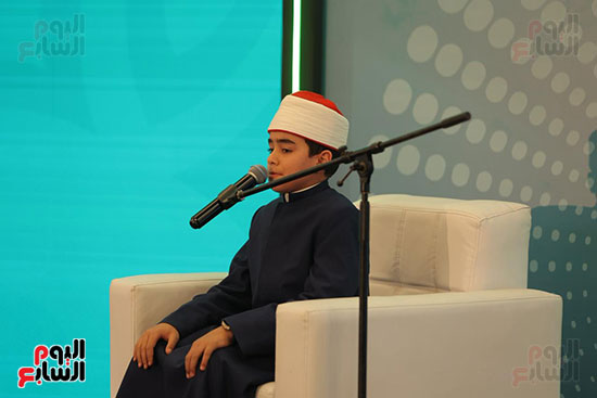 الطفل محمد القلاجى يتلو القرآن الكريم الطفل محمد القلاجى يتلو القرآن الكريم