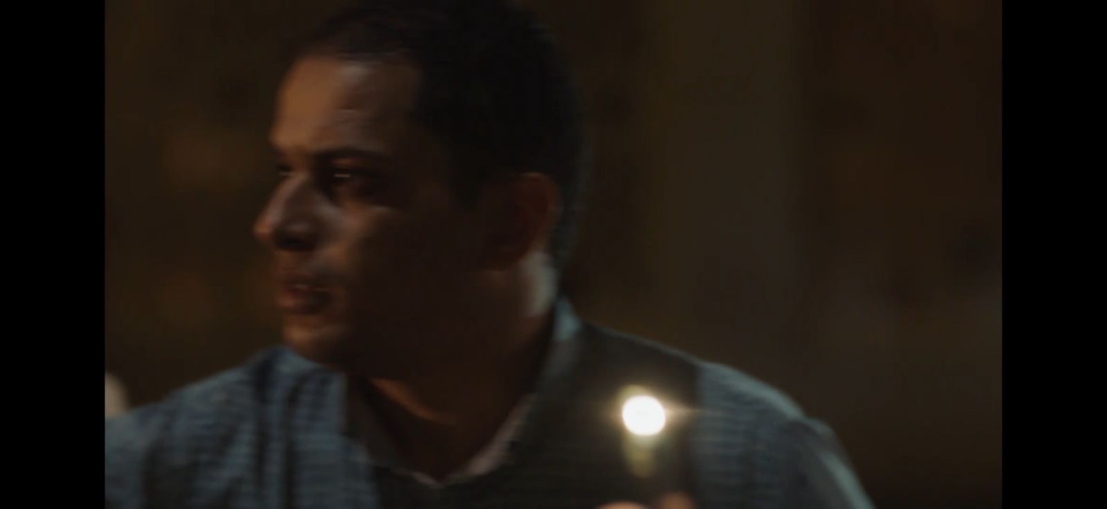 أحمد زاهر يثور على أصحاب الصفحات بسبب تصويرهم أوجاع الناس من أجل الترند (1)