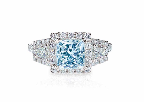 ألوان مختلفة للحجر ألوان مختلفة للحجر