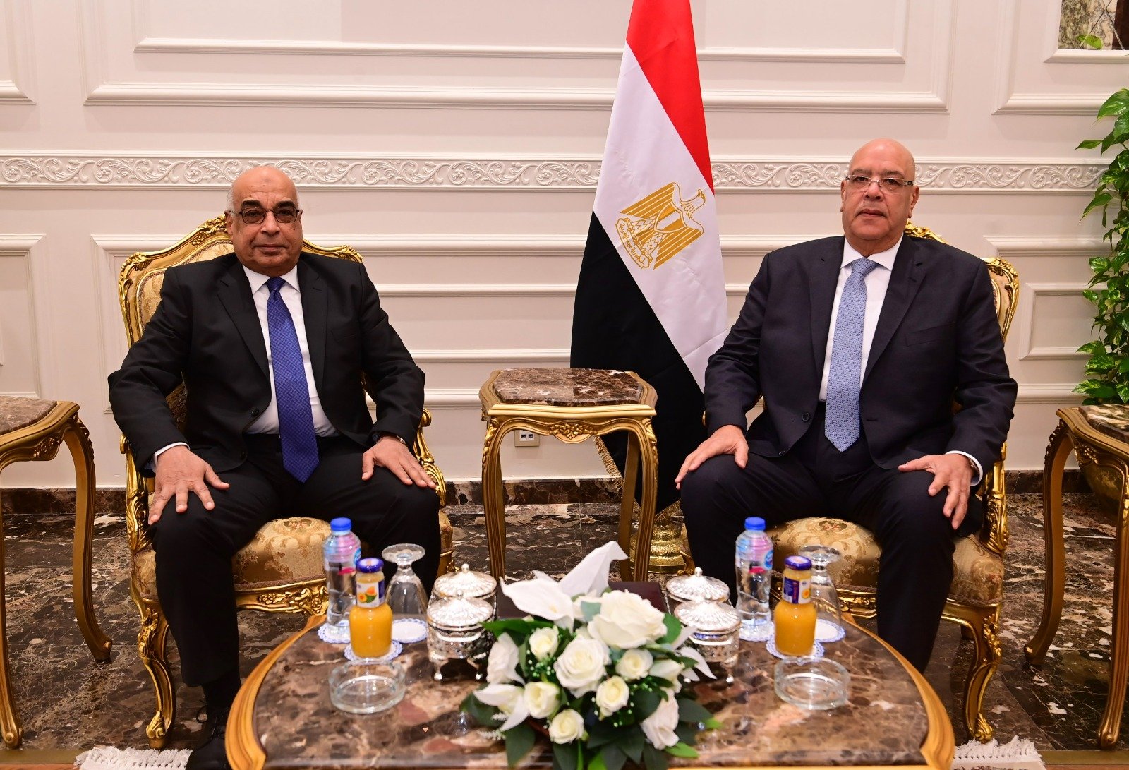 e2f06454-5303-4fae-a31e-8ff3c5890f47