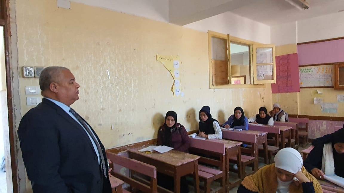 جولة على سير إمتحانات الشهادة الإعدادية دون شكاوى باليوم الثالث جولة على سير إمتحانات الشهادة الإعدادية دون شكاوى باليوم الثالث