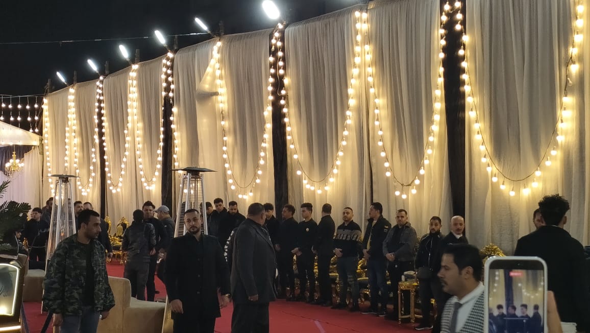 رضا البحراوى يصل لاستقبال المعزين فى وفاة والدته بطنطا (2)