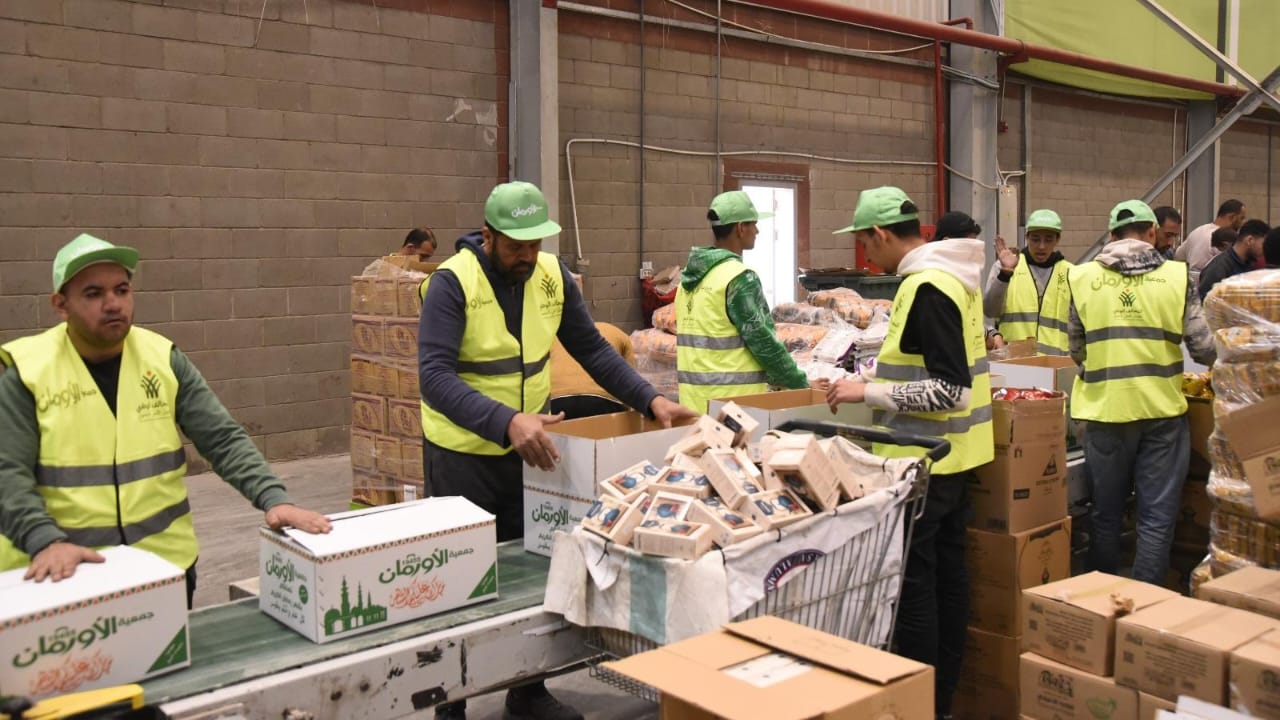 جمعية الأورمان ع تبدأ في تجهيز وتعبئة 800 ألف كرتونة مواد غذائية استعدادًا لشهر رمضان 2026 جمعية الأورمان ع تبدأ في تجهيز وتعبئة 800 ألف كرتونة مواد غذائية استعدادًا لشهر رمضان 2026