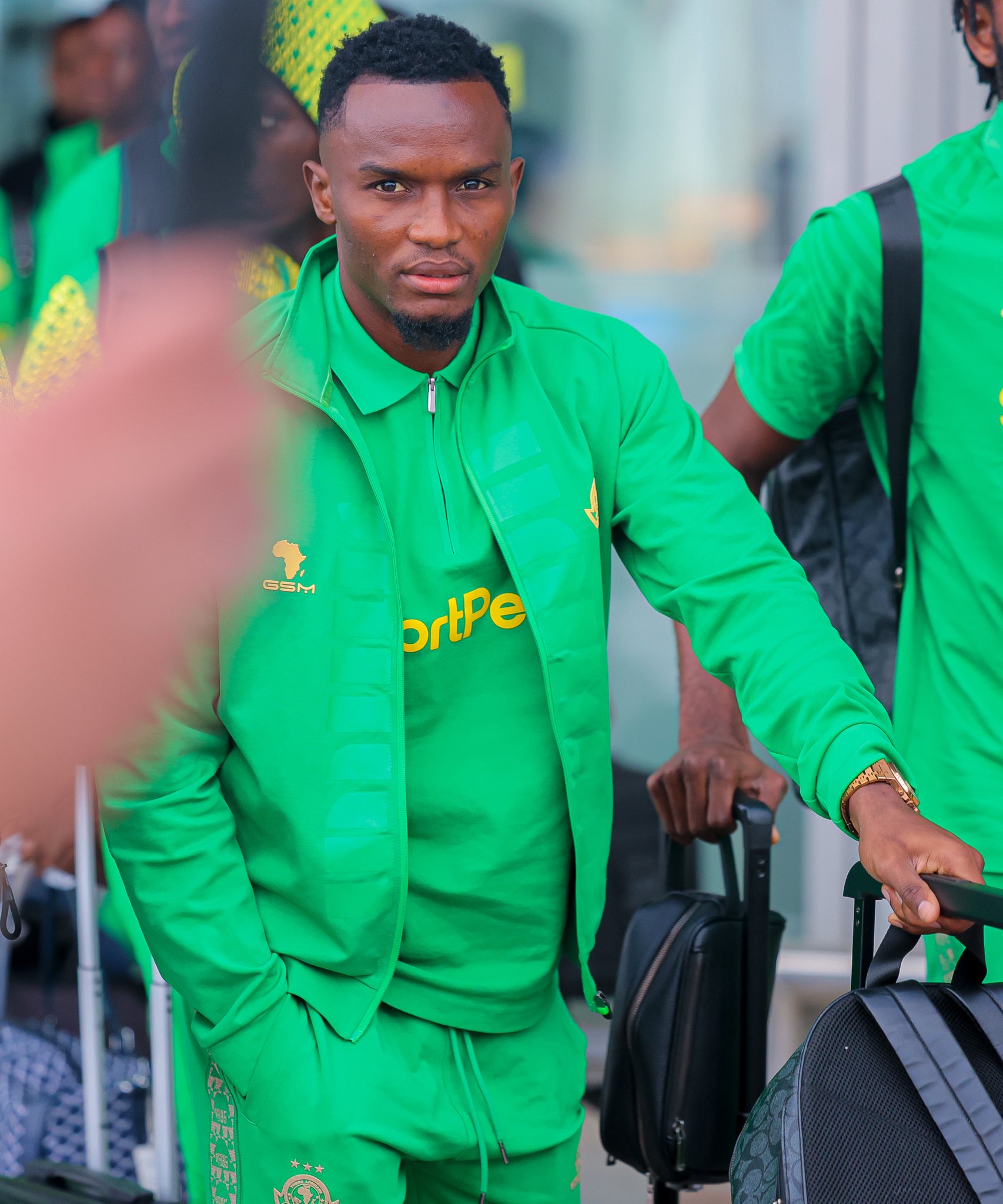 وصول بعثة يانج أفريكانز 