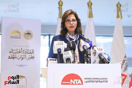 الدكتورة سلافه جويلى (2)