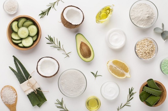 وصفات طبيعية لتفتيح لون البشرة 