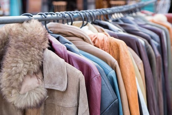 تفسير حلم ارتداء معطف