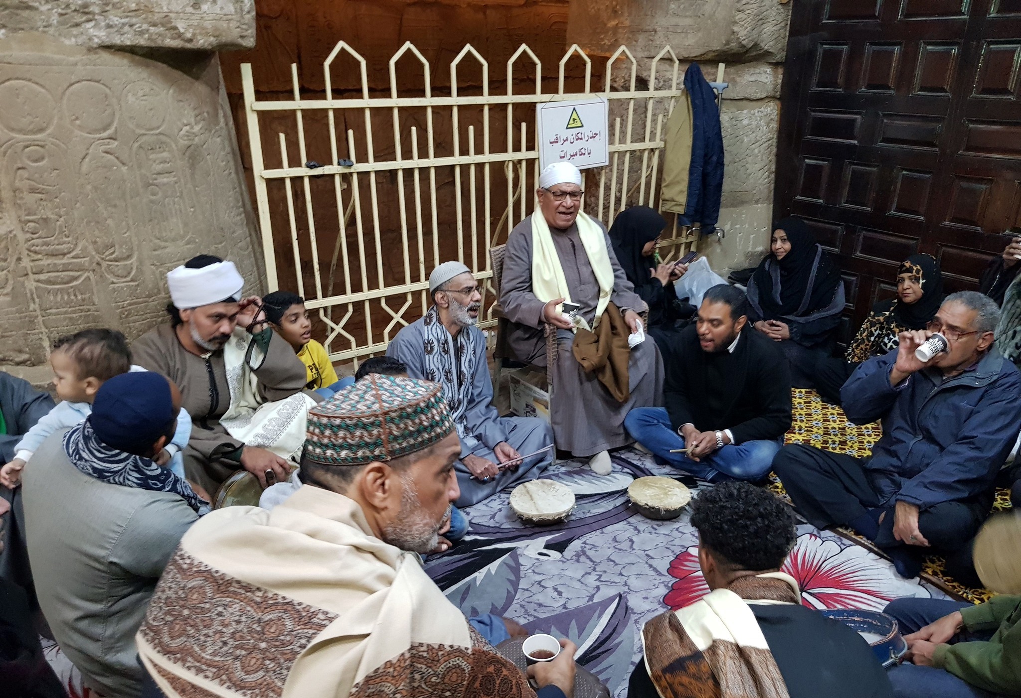 فرحة الذكر والمديح فى حب رسول الله بمسجد أبوالحجاج