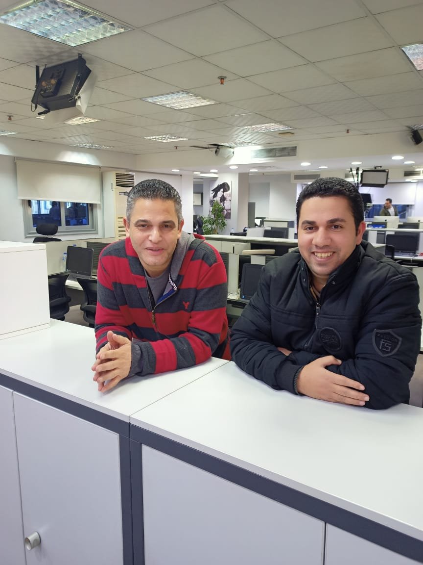 الزميل علام عبد الغفار والاستاذ عبد الفتاح عبد المنعم رئيس التحرير الزميل علام عبد الغفار والاستاذ عبد الفتاح عبد المنعم رئيس التحرير