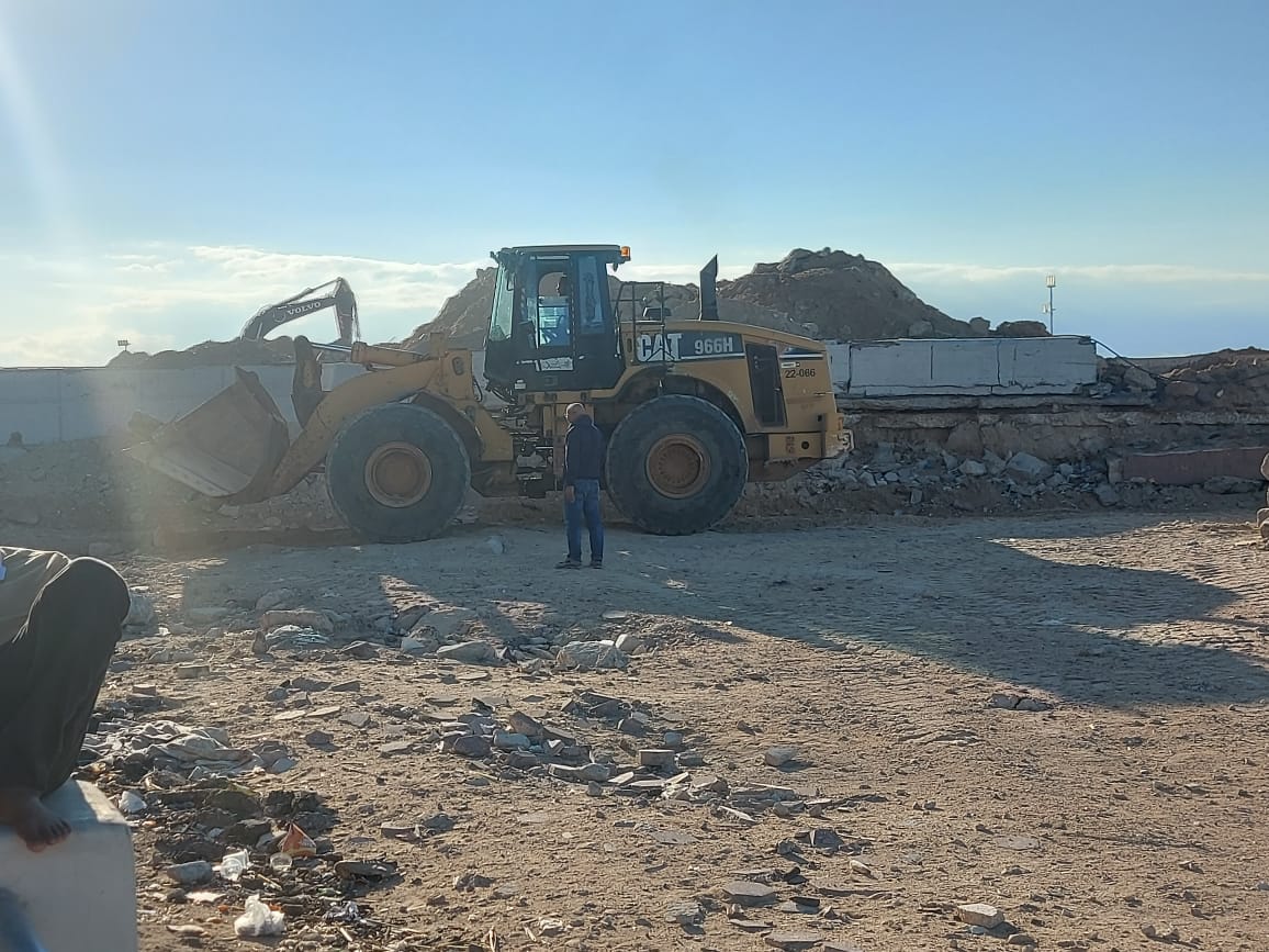 اثناء اعمال التطوير