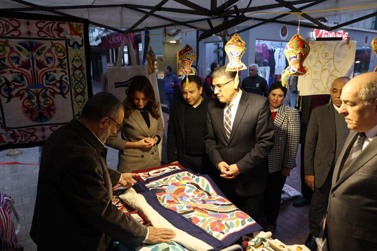 معرض الحرف اليدوية img