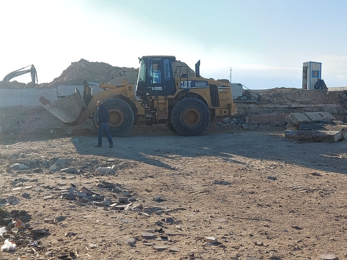 التطوير لمدة 6 أشهر